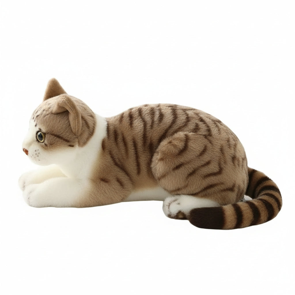 Peluche Chat Tigré Couché et Assis – Miaousoft   | Douceur Relaxante & Compagnon Confortable