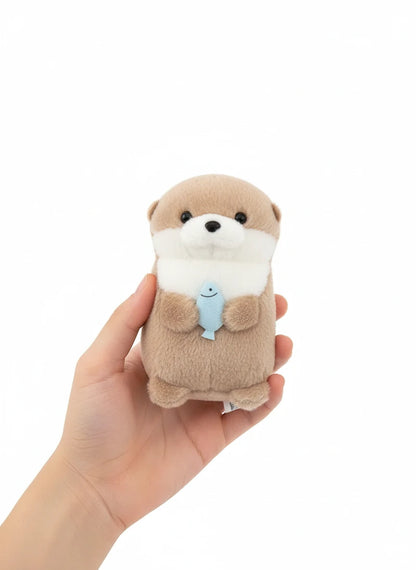 Loutre’Fishy – Peluche Loutre Pendentif | Mini Peluche Grise à Accrocher & Cadeau Adorable