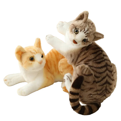Miaousoft – Peluche Chat Tigré Couché | Douceur Relaxante & Compagnon Confortable